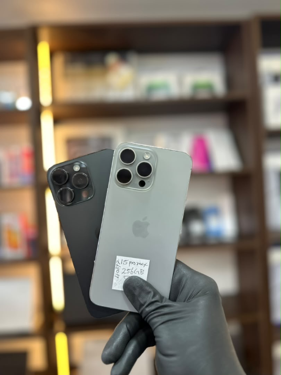 📱 15 PRO MAX