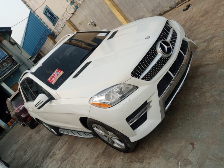Mercedes Benz