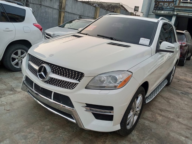 Mercedes Benz thumbnail 7