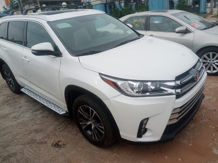 Toyota Highlander XLE