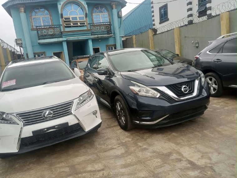Nissan Murano thumbnail 1