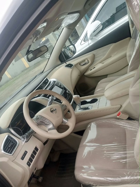 Nissan Murano thumbnail 3