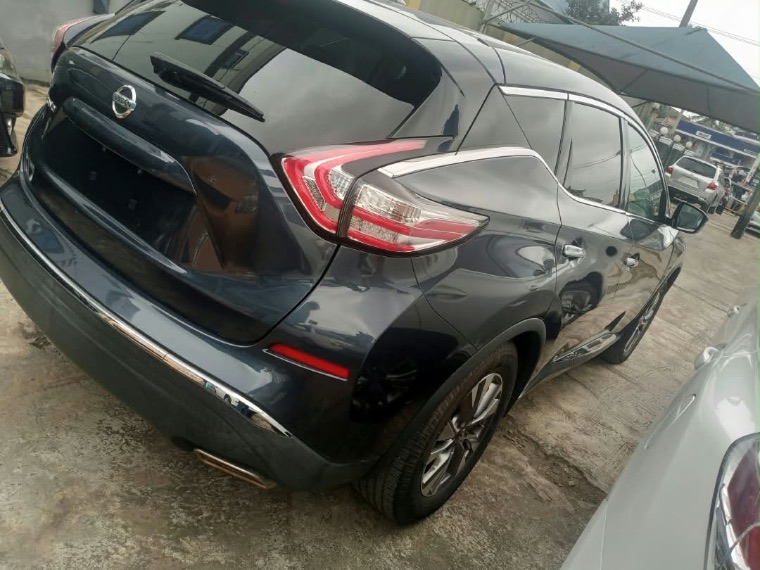 Nissan Murano thumbnail 6